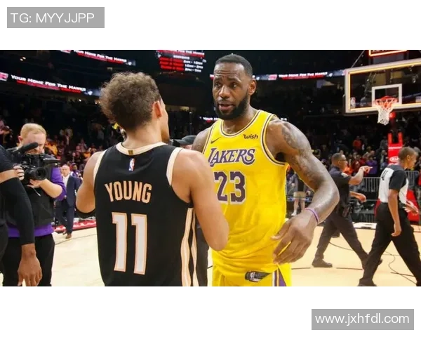 媒体人力挺特雷杨称其调侃詹姆斯无可厚非顶级球星皆有相似举动